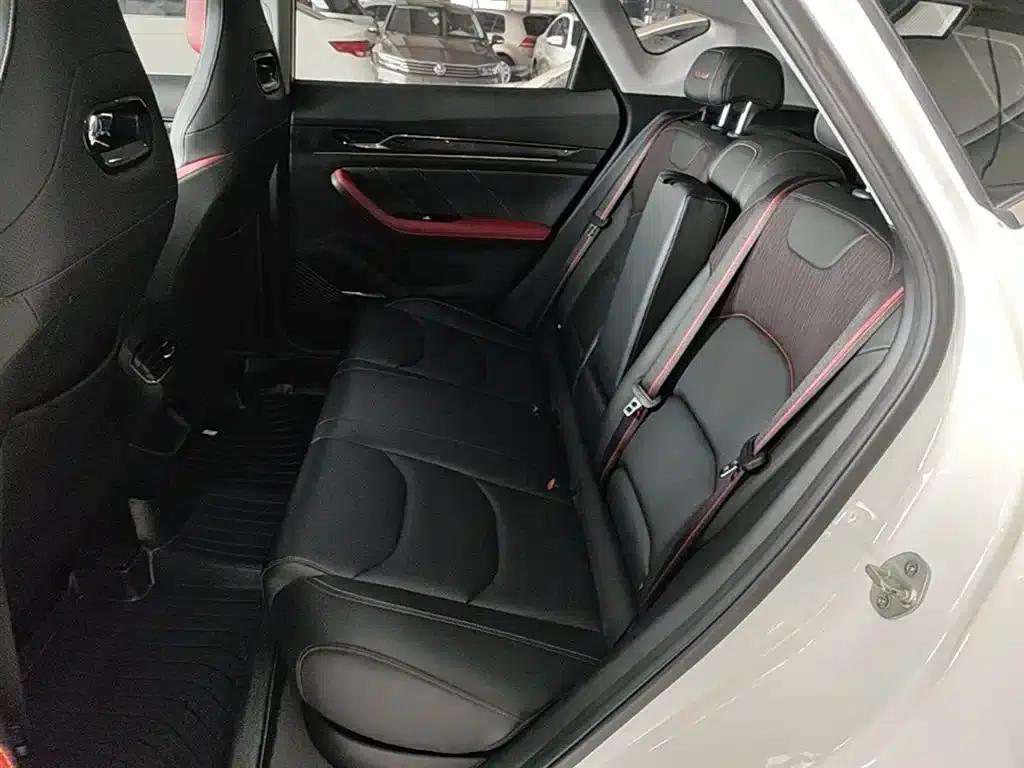 Geely Emgrand S 2021 1.4T CVT Luxury Edition — миниатюра 17