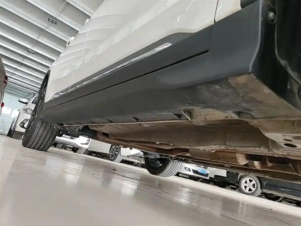 Geely Emgrand S 2021 1.4T CVT Luxury Edition — миниатюра 21