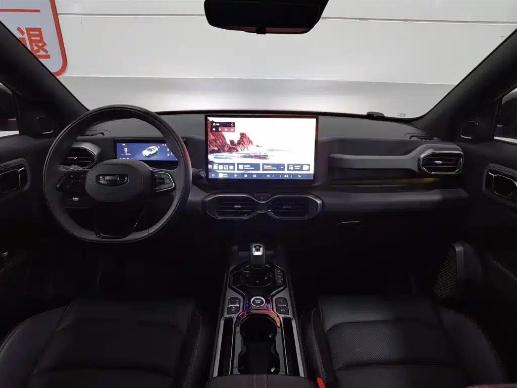 Geely Cowboy 2025 1.5TD Wild Edition — миниатюра 5