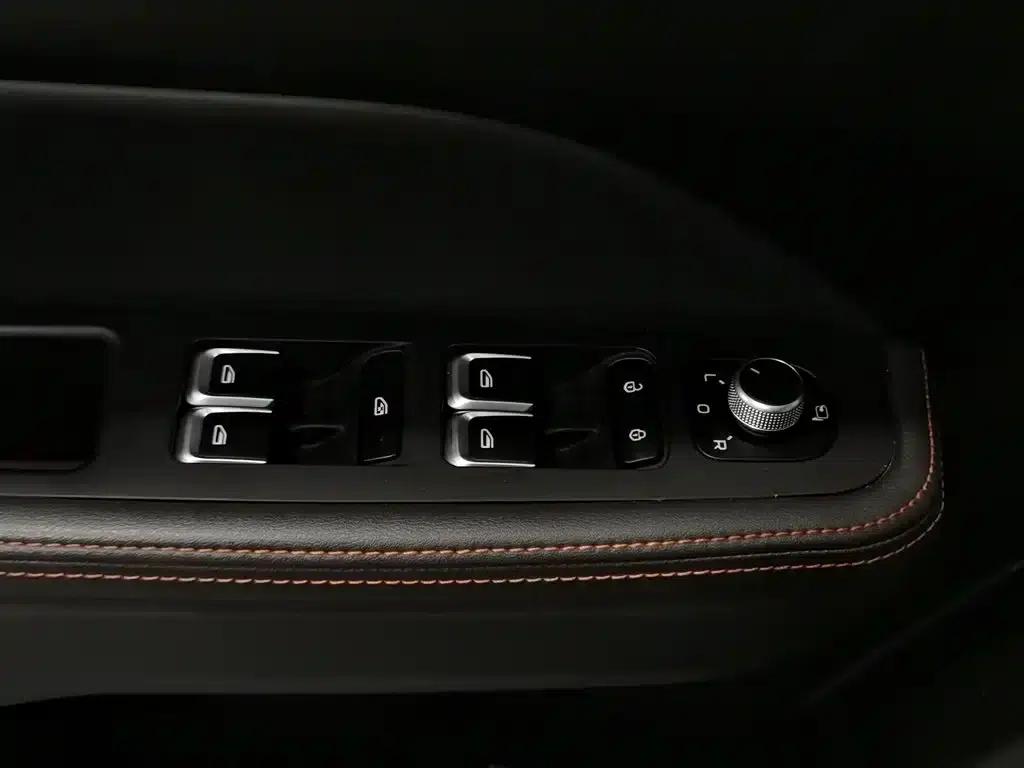Geely Cowboy 2025 1.5TD Wild Edition — миниатюра 9