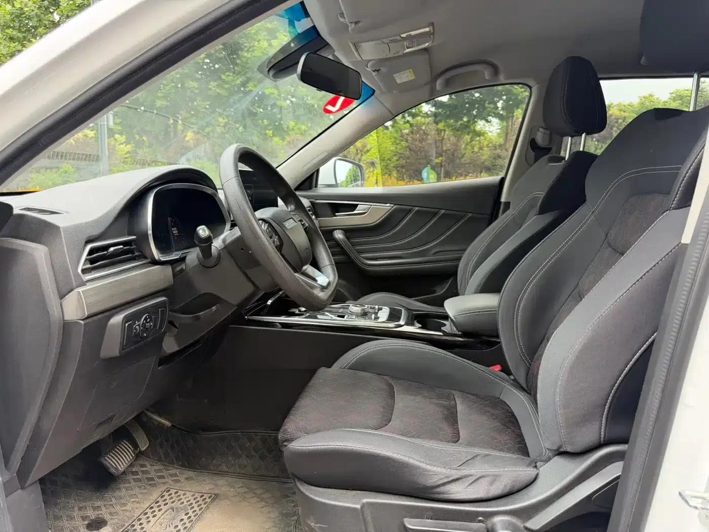 Jetour X70S EV 2019 Government Edition — миниатюра 5