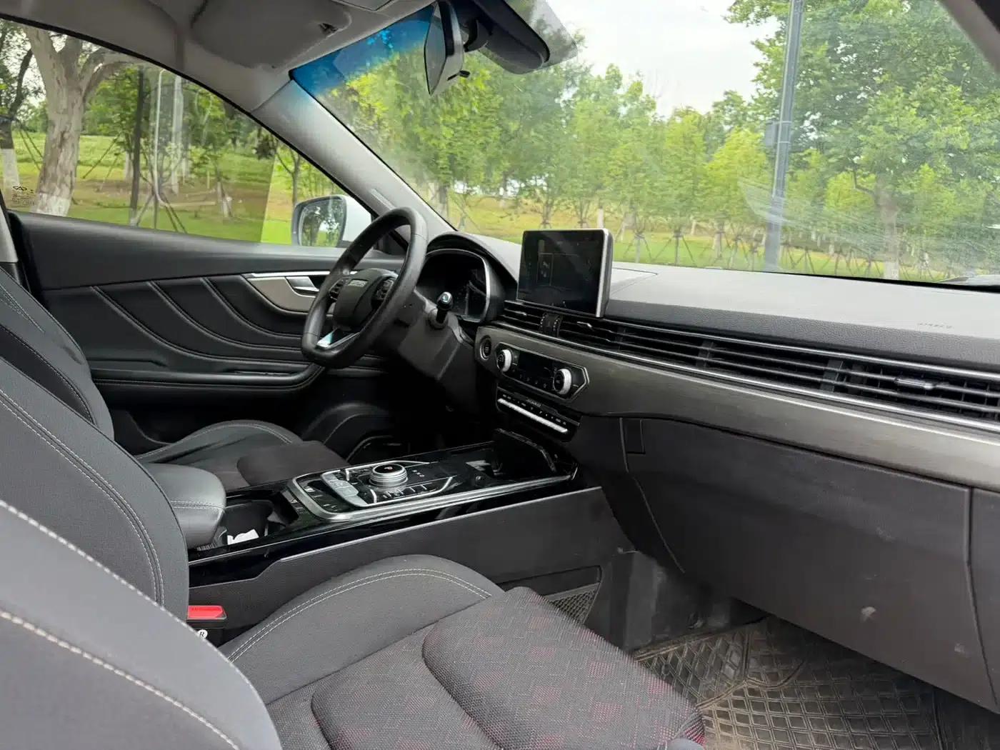 Jetour X70S EV 2019 Government Edition — миниатюра 9