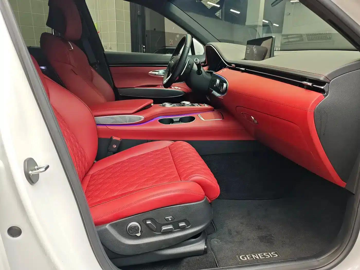Genesis GV70 2023 2.5T AWD Flagship Edition — миниатюра 14