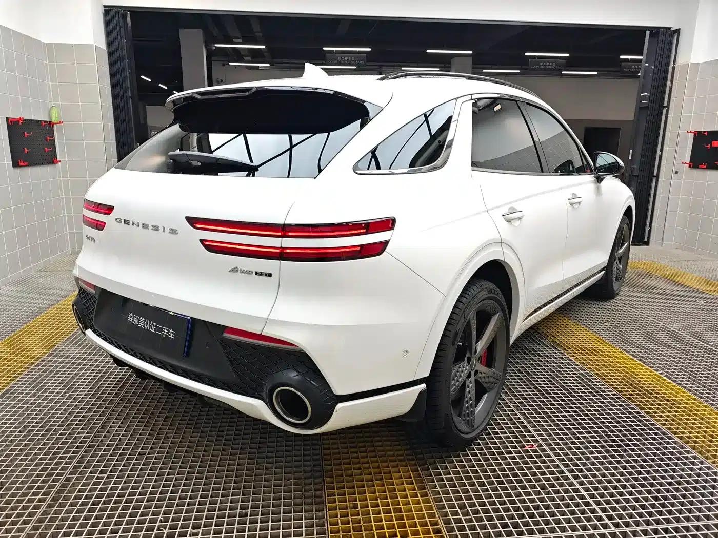 Genesis GV70 2023 2.5T AWD Flagship Edition — миниатюра 5