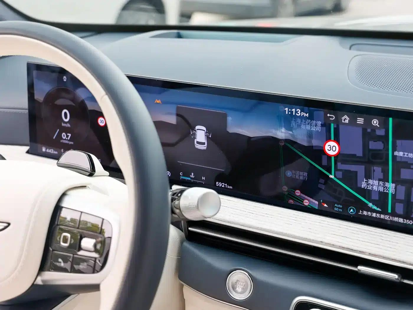 Genesis GV80 2024 2.5T AWD Flagship Edition 5-seater — миниатюра 4