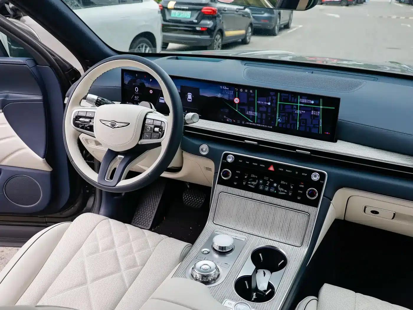 Genesis GV80 2024 2.5T AWD Flagship Edition 5-seater — миниатюра 6