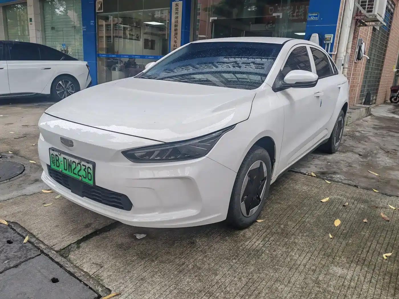 Geely Geometry A 2024 500KM Travel Edition — миниатюра 1
