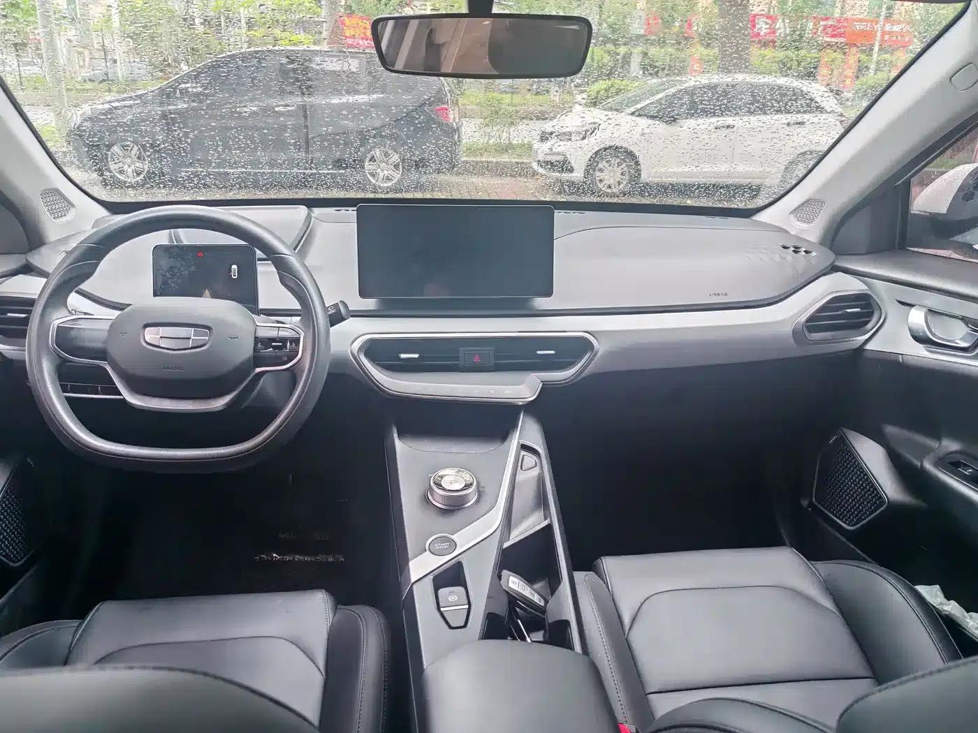 Geely Geometry A 2024 500KM Travel Edition — миниатюра 8