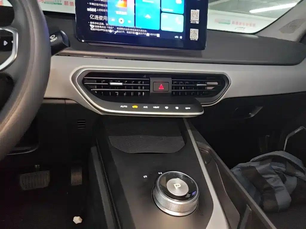 Geely Geometry A 2024 500KM Travel Edition — миниатюра 13