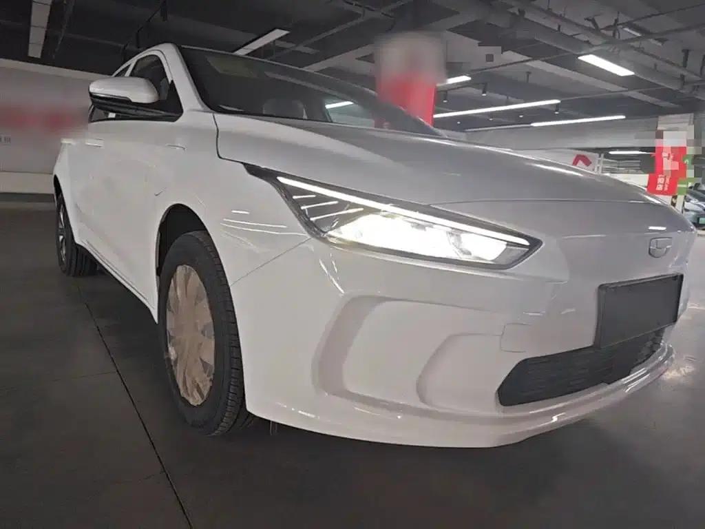 Geely Geometry A 2024 500KM Travel Edition — миниатюра 4