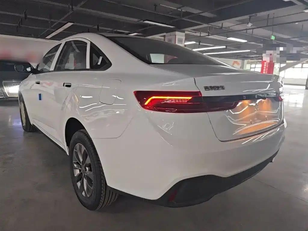 Geely Geometry A 2024 500KM Travel Edition — миниатюра 5