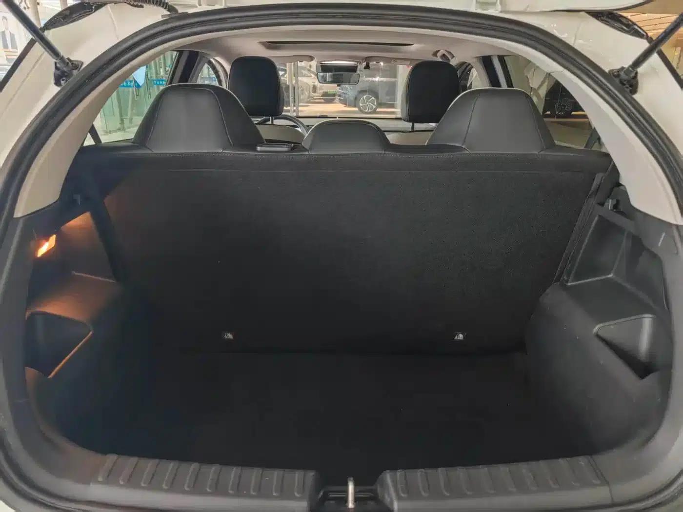 Geely Geometry E Firefly 2023 Model 401KM Thunder Tiger 5-Seater — миниатюра 12