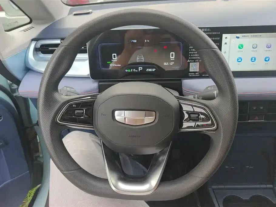 Geely Geometry E Firefly 2022 Model 320KM Cute Tiger 4-Seater — миниатюра 15