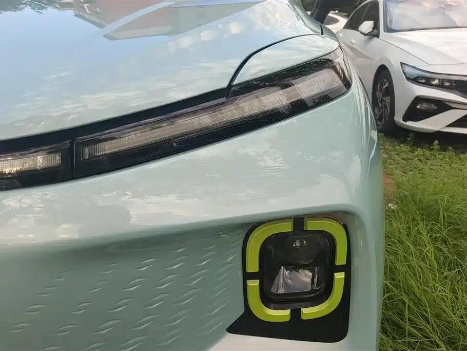 Geely Geometry E Firefly 2022 Model 320KM Cute Tiger 4-Seater — миниатюра 5