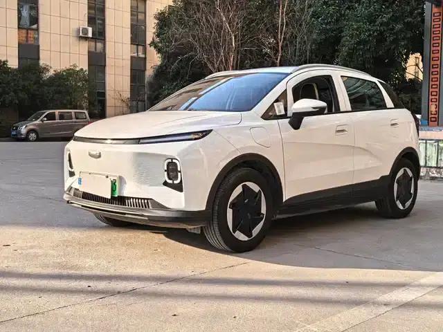 Geely Geometry E Firefly 2024 Model, 401km/h (Fluorescent)