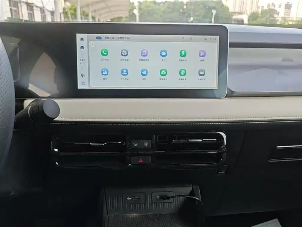 Geely Geometry E Firefly 2024 Model, 301km/h, Streamer — миниатюра 13