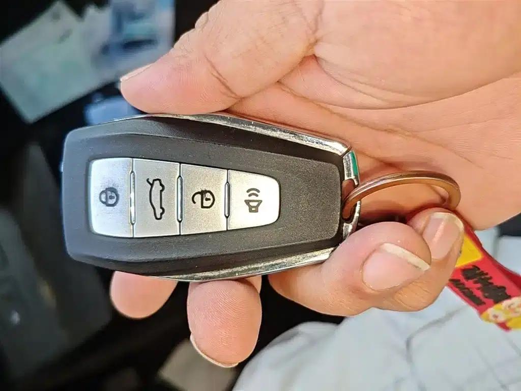 Geely Geometry E Firefly 2024 Model, 301km/h, Streamer — миниатюра 9