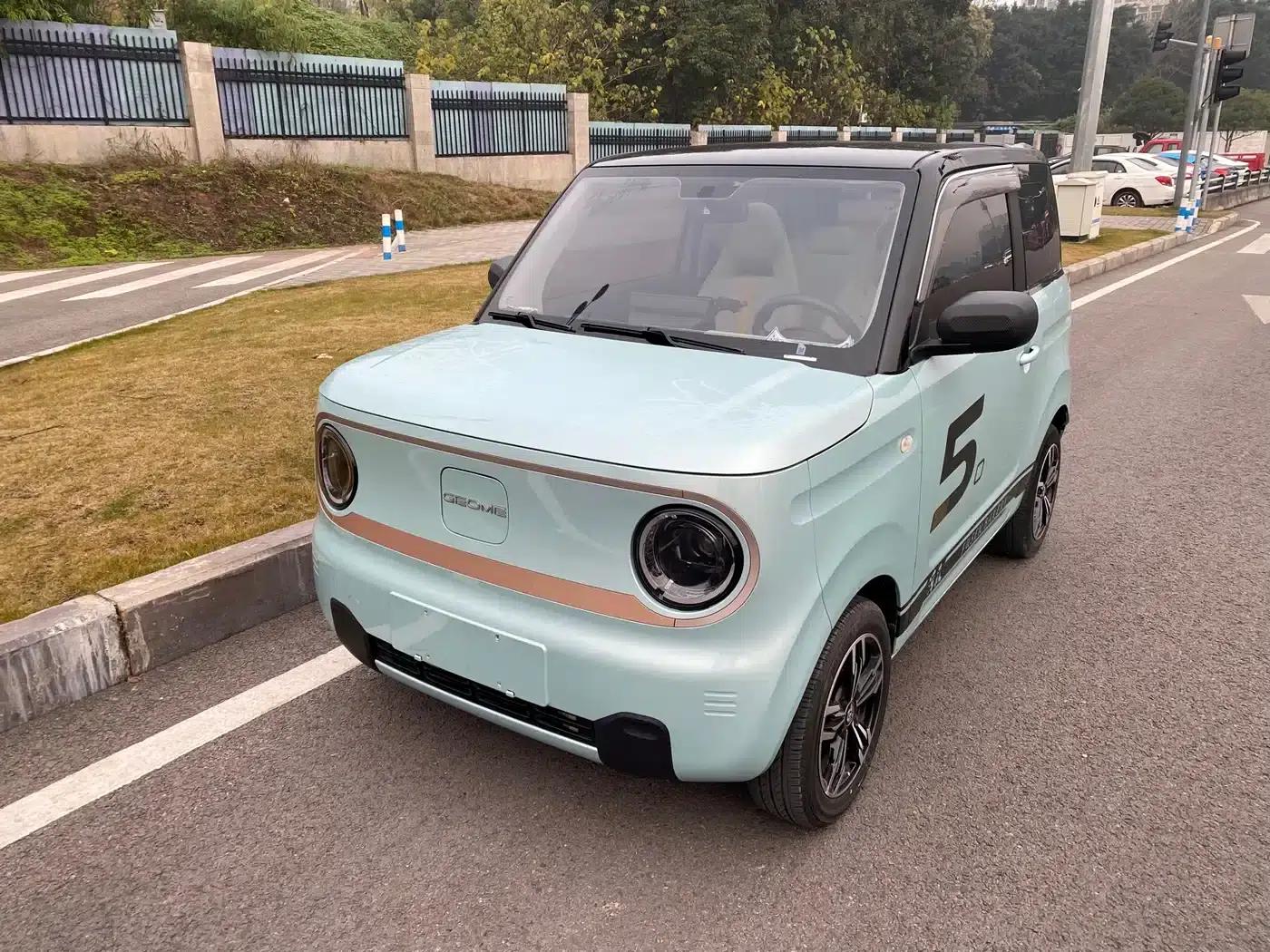 Panda 2023 Panda Mini 200km Agile Bear — миниатюра 2