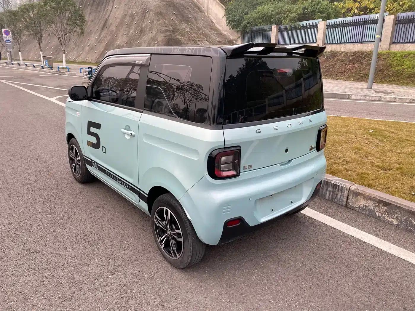 Panda 2023 Panda Mini 200km Agile Bear — миниатюра 10