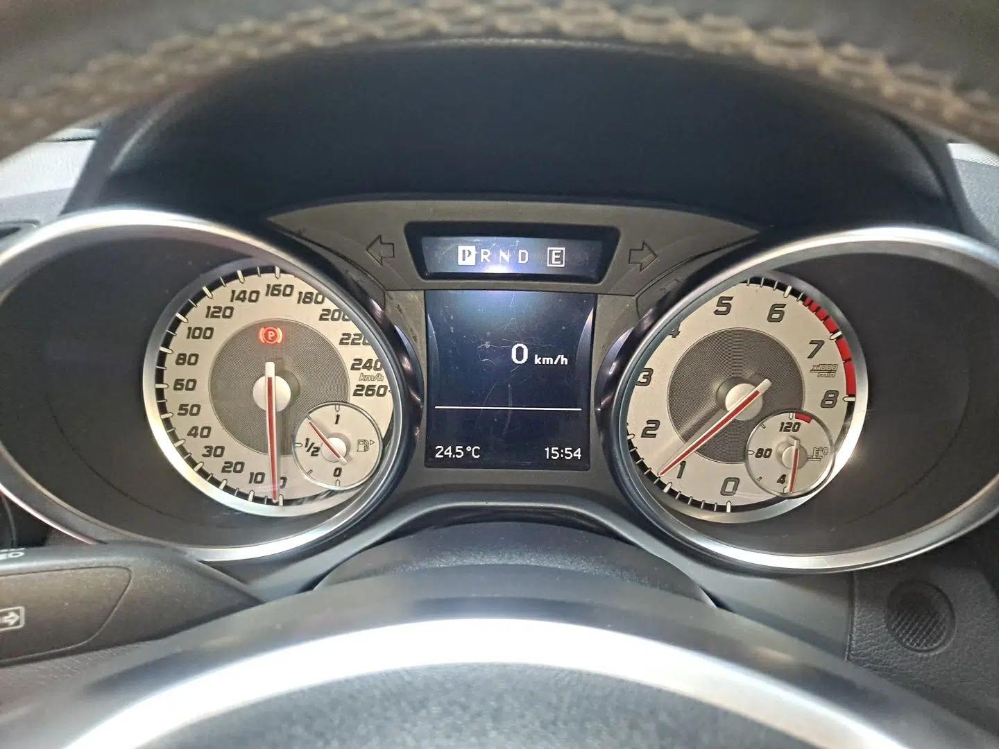 Mercedes-Benz SLK-Class 2011 SLK 200 Fashion Model — миниатюра 11
