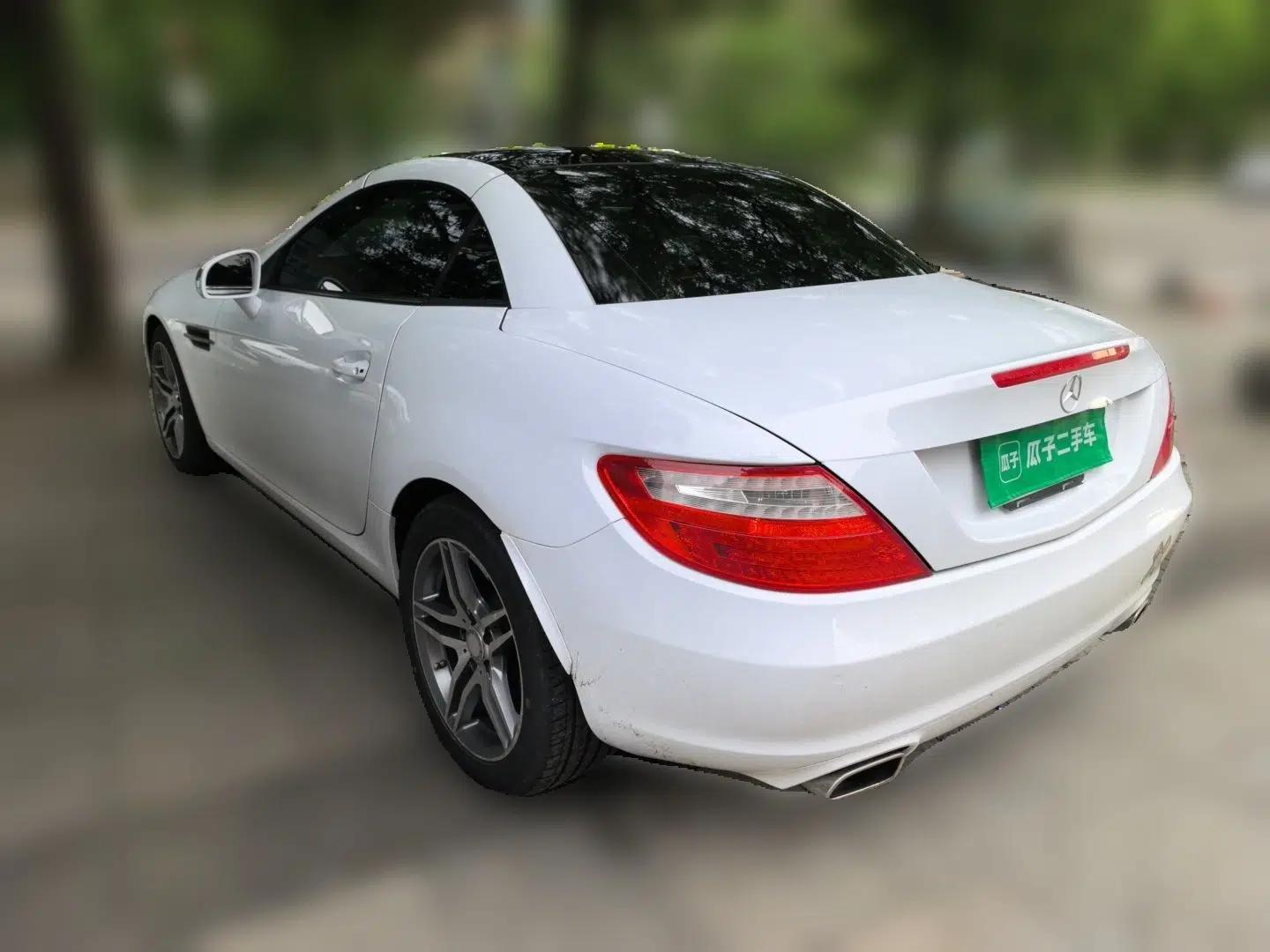Mercedes-Benz SLK-Class 2011 SLK 200 Fashion Model — миниатюра 4