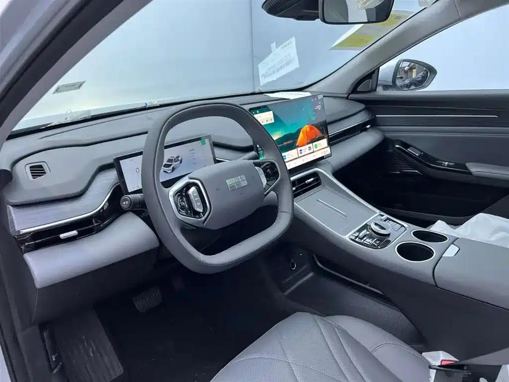 Galaxy L6 2025 EM-i 140km Explorer+ Edition — миниатюра 21