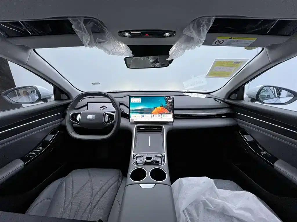 Galaxy L6 2025 EM-i 140km Explorer+ Edition — миниатюра 13
