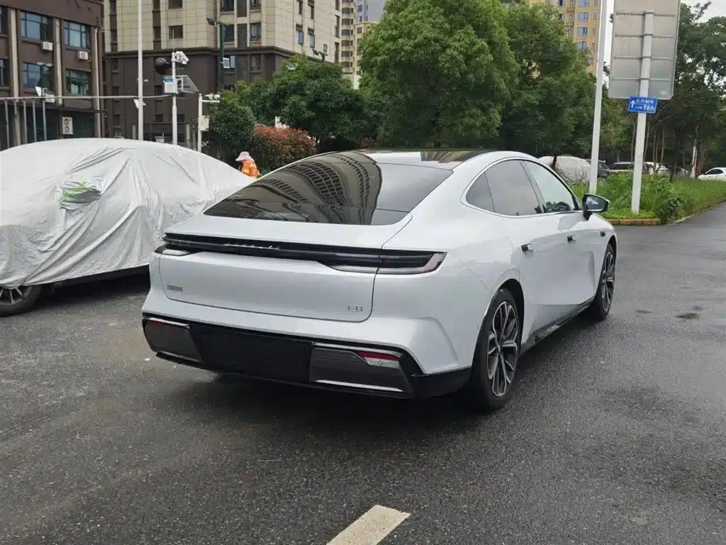 Galaxy E8 2025 Model 700km Long-Range Intelligent Driving Edition — миниатюра 3