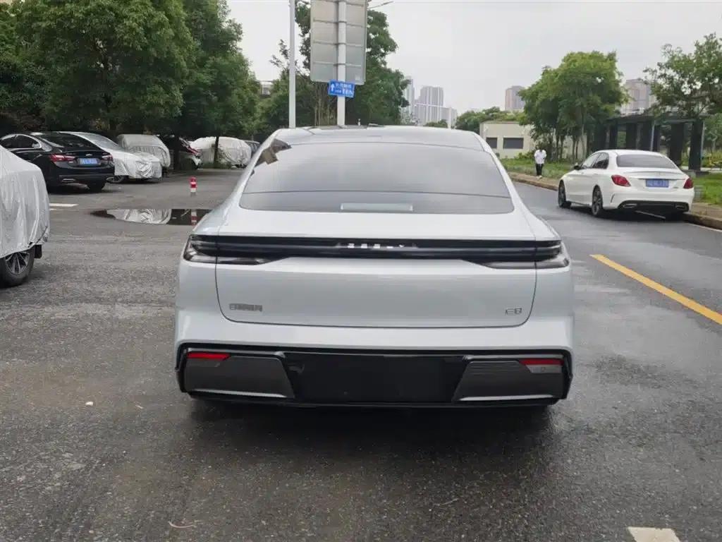 Galaxy E8 2025 Model 700km Long-Range Intelligent Driving Edition — миниатюра 4