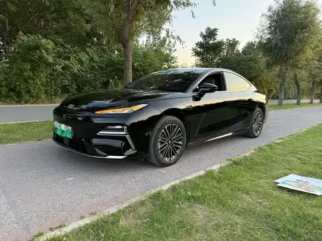 Galaxy Star 8 2025 Model 130km EM-i Premium Edition