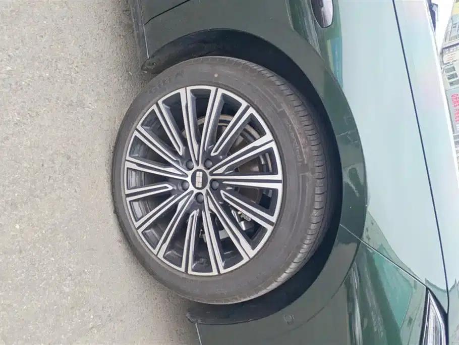 Galaxy Star 8 2025 Model 130km EM-i Flagship Edition — миниатюра 6