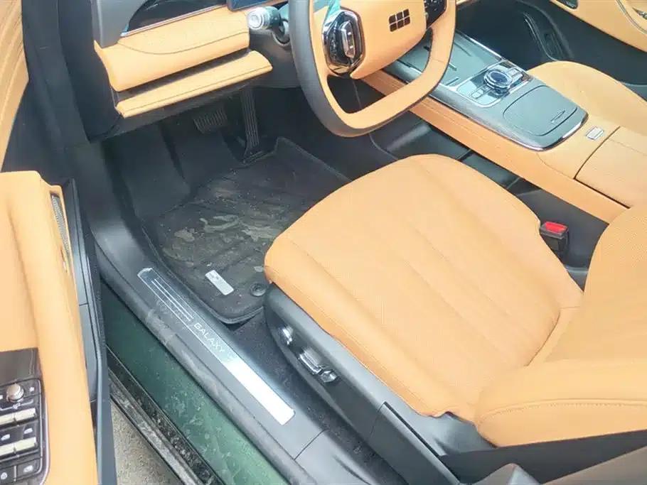 Galaxy Star 8 2025 Model 130km EM-i Flagship Edition — миниатюра 9