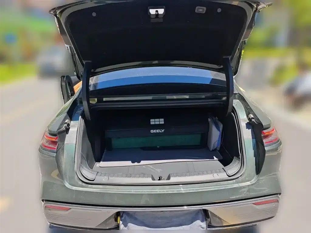 Galaxy Star 8 2025 Model 130km EM-i Flagship Edition — миниатюра 10