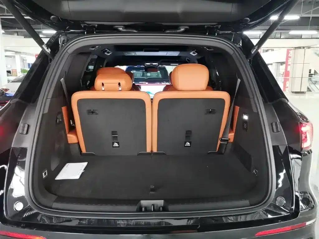Galaxy M9 2025 210km/h AWD Navigator Edition — миниатюра 19