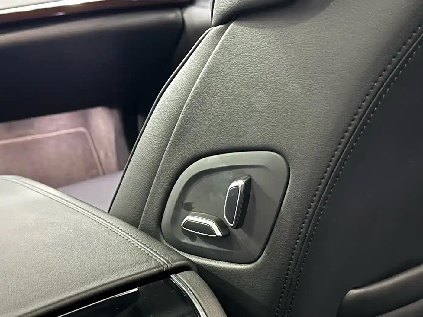 Cadillac CT6 Plug-in 2017 30E Elite — миниатюра 13