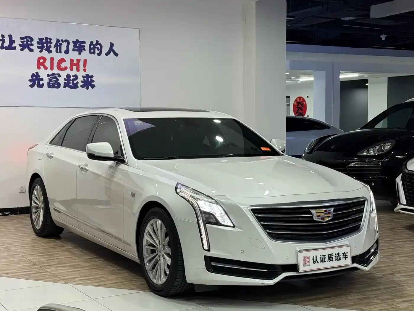 Cadillac CT6 Plug-in 2017 30E Elite — миниатюра 3