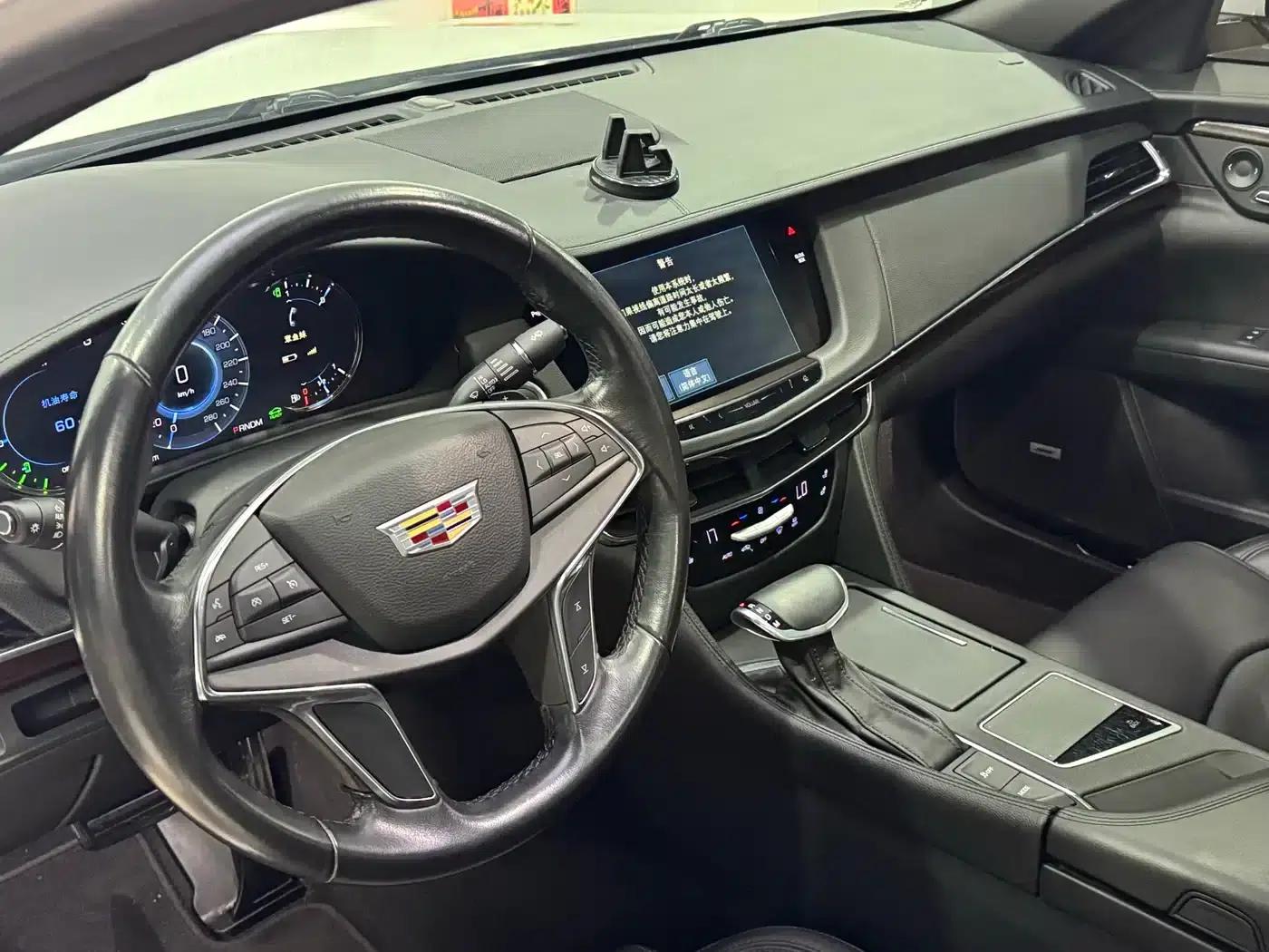 Cadillac CT6 Plug-in 2017 30E Elite — миниатюра 8