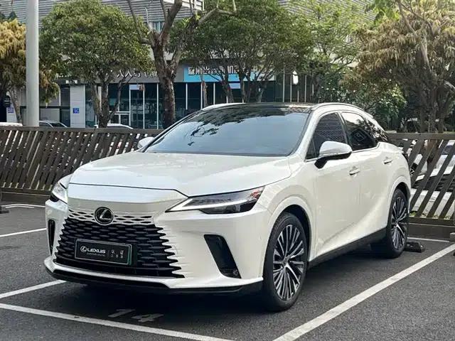 Lexus RX Hybrid 2023 450h+ AWD Enjoy Edition