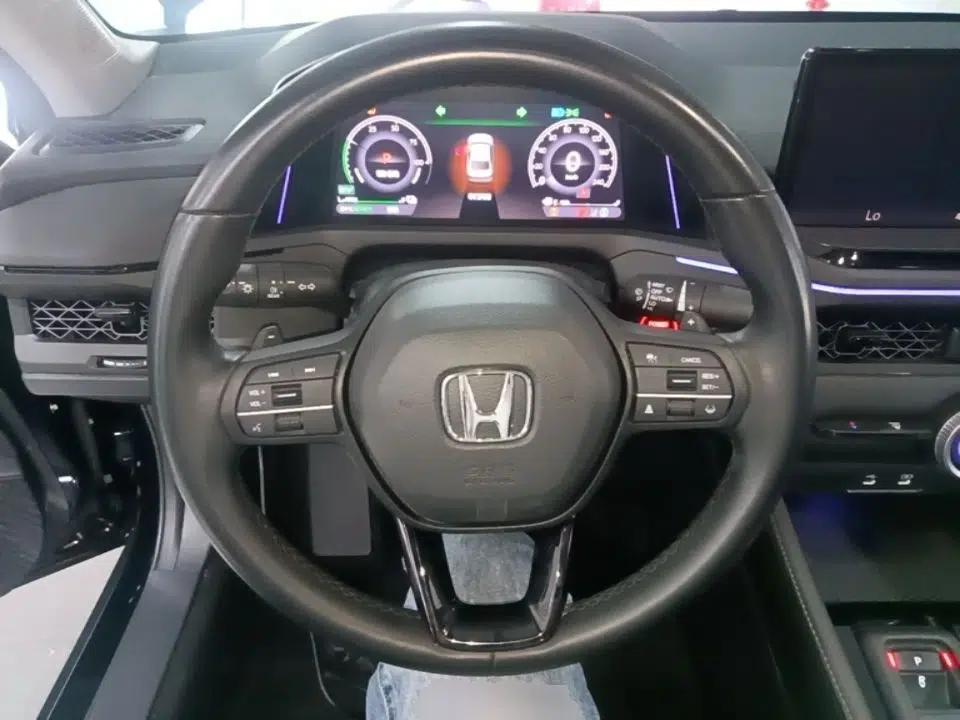 Honda Accord New Energy 2023 2.0L ePHEV Luxury Edition — миниатюра 13