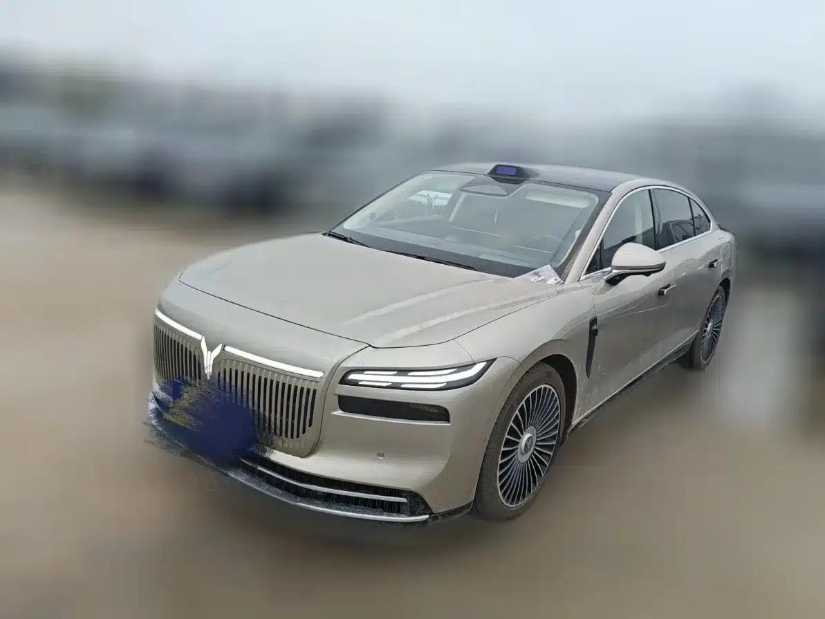 Voyah Chase Light L 2026 All-Wheel Drive Ultra — миниатюра 1