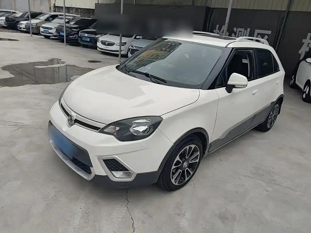 MG3SW 2015 1.5L AMT Elite — миниатюра 2