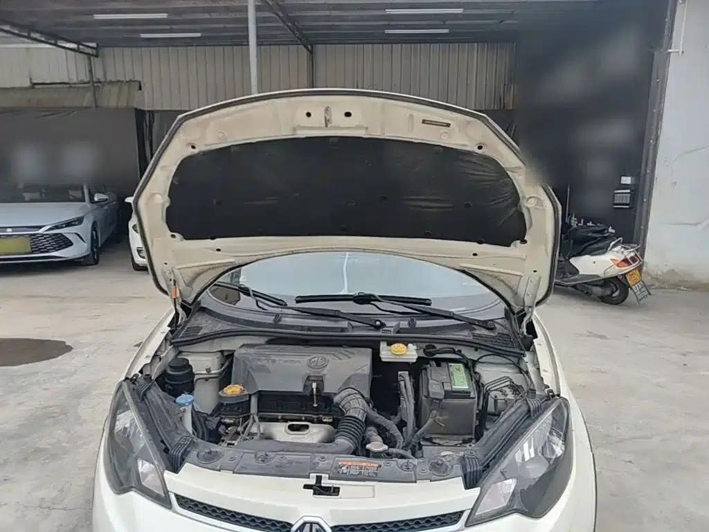 MG3SW 2015 1.5L AMT Elite — миниатюра 20