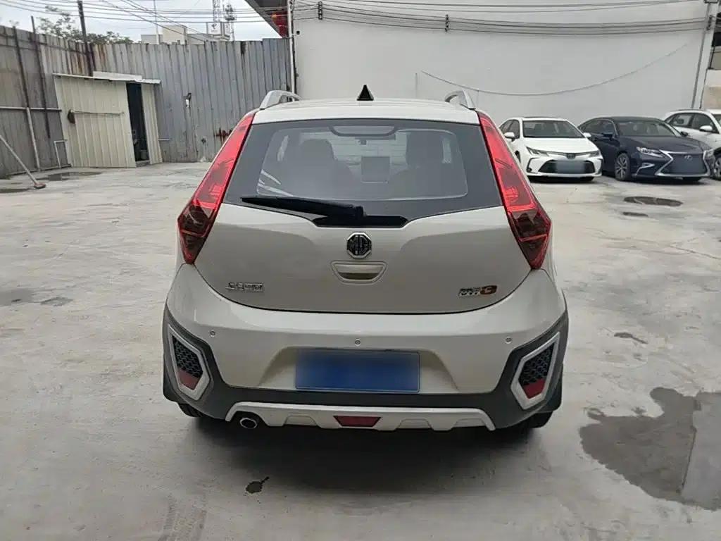 MG3SW 2015 1.5L AMT Elite — миниатюра 6