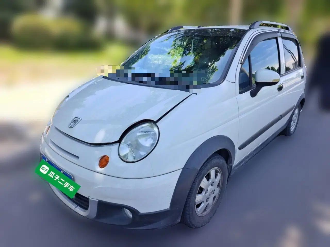 Baojun Lechi 2012 Revised Version 1.2L Manual Sporty Edition Dynamic Type — миниатюра 1