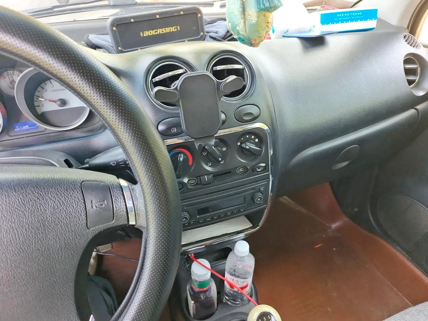 Baojun Lechi 2012 Revised Version 1.2L Manual Sporty Edition Dynamic Type — миниатюра 13