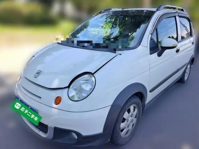 Baojun Lechi 2012 Revised Version 1.2L Manual Sporty Edition Dynamic Type