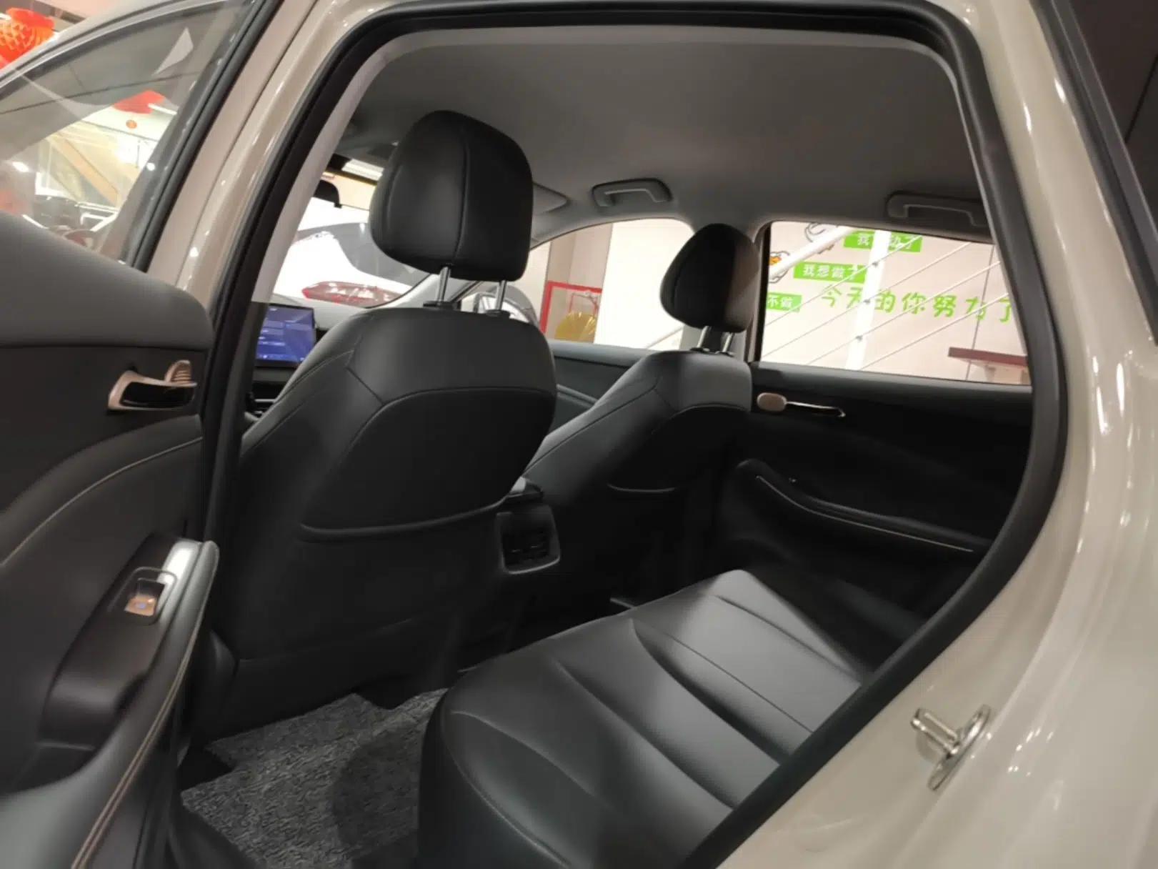 Baojun E6 2026 Model 500km Enjoyment Edition — миниатюра 25