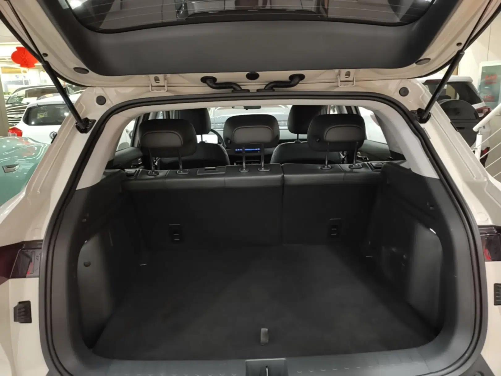 Baojun E6 2026 Model 500km Enjoyment Edition — миниатюра 27