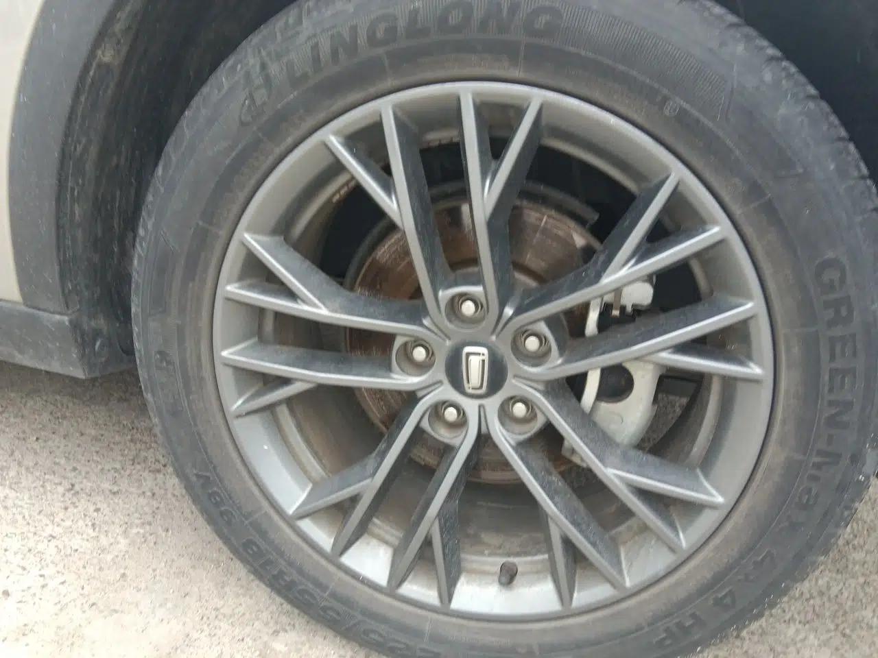 Bestune T55 2022 1.5T Automatic Leap Edition — миниатюра 8