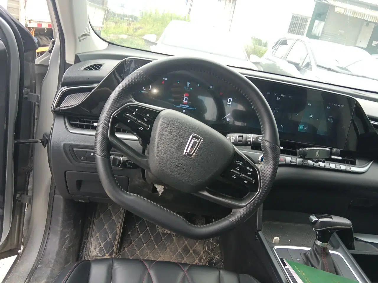 Bestune T55 2022 1.5T Automatic Leap Edition — миниатюра 10